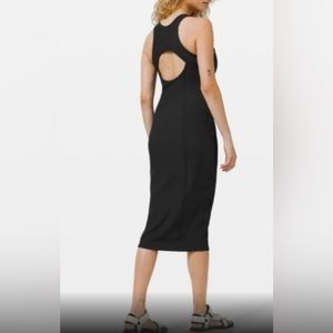 Lululemon midi dress